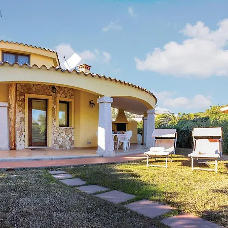 2 Bedroom Lovely In Costa Rei Muravera-ca- Дом отдыха
